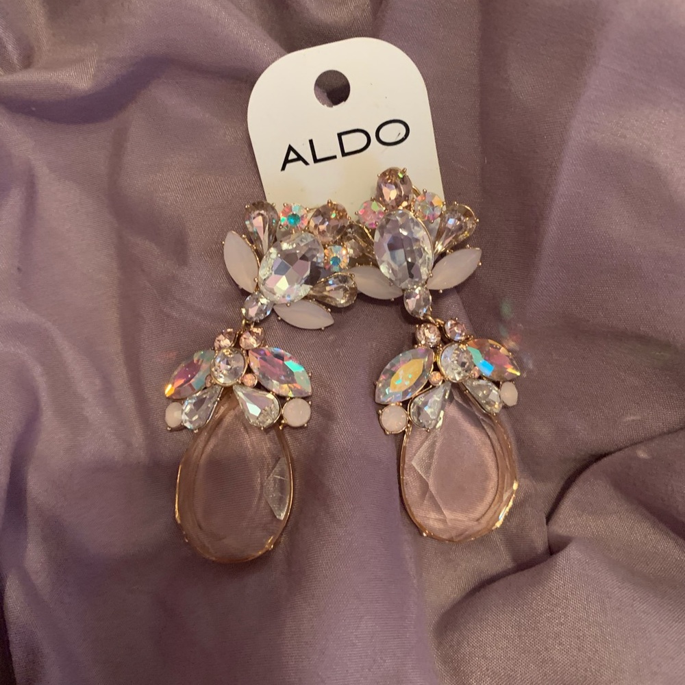 Beautiful Chandelier earrings